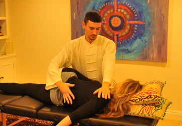 How does Acupuncture work